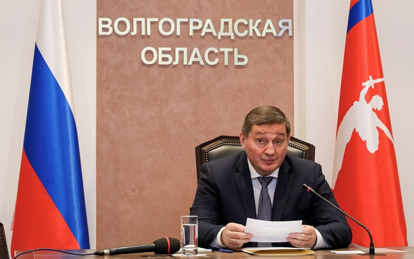 Волгоградскому губернатору придётся принимать решение о нерабочем дне 31 декабря