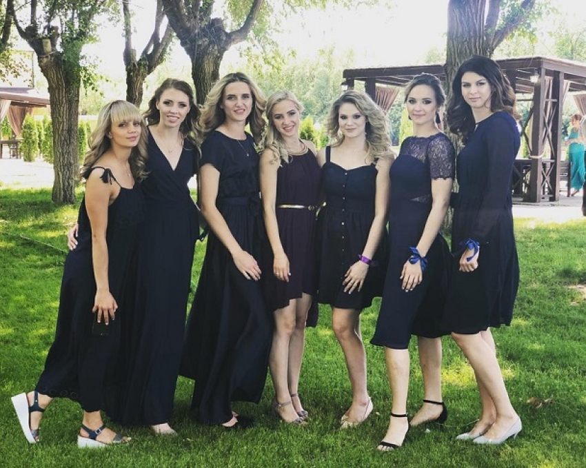 Красавицы из волгоградского «Динамо» оделись в элегантные черные платья