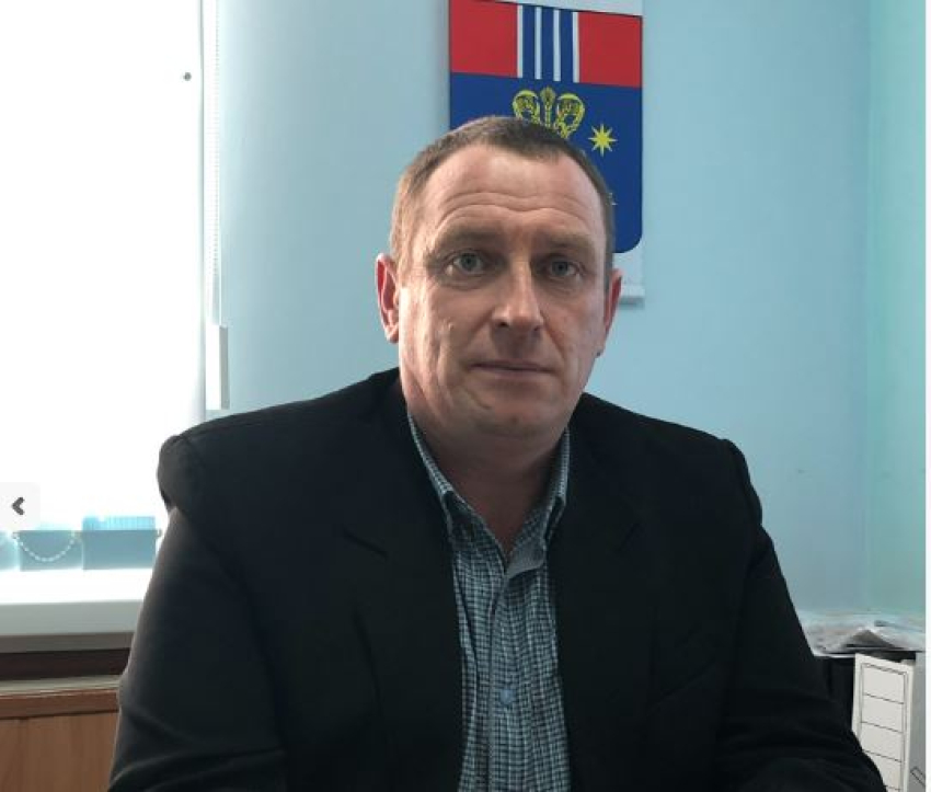 Под Волгоградом по-тихому сняли главу поселения после скандала с ликвидацией школы 