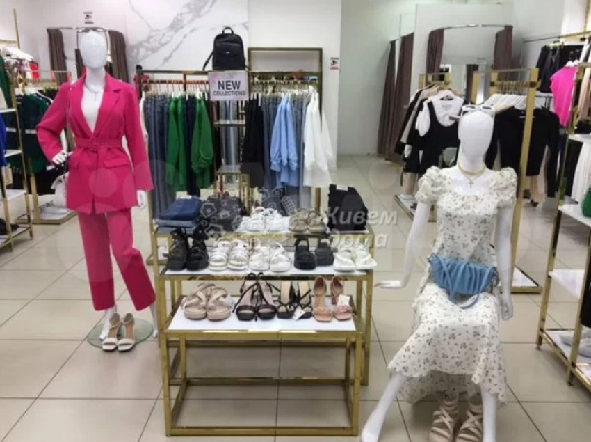 Сеть магазинов модной одежды продают в Волгограде