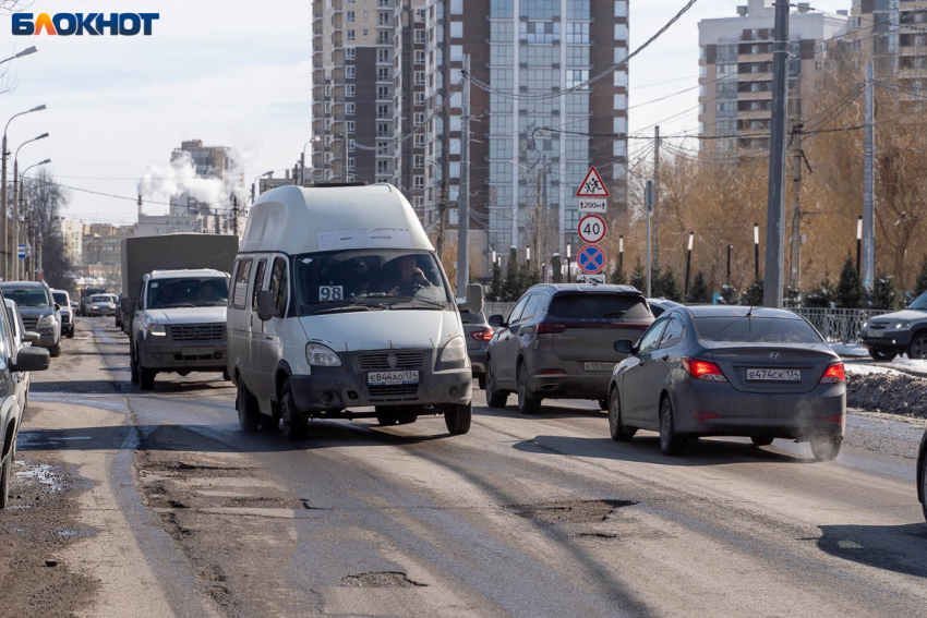 До +14 прогреется воздух в понедельник в Волгоградской области