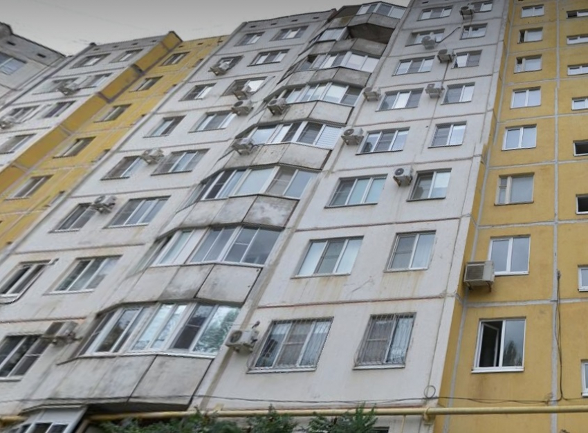 На трое суток в жару без воды оставили волгоградцев на Семи Ветрах