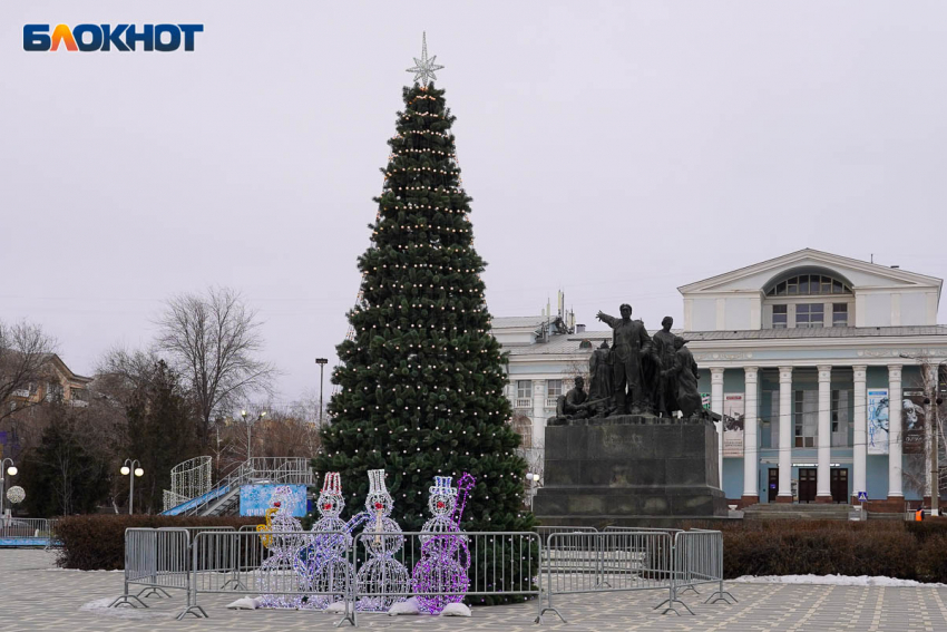 Куда сходить на новогодних выходных: подробная афиша театров на январь в Волгограде