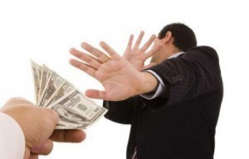 Заместитель директора «Горводоканал Волгограда» ответит за взятку в 30 тысяч