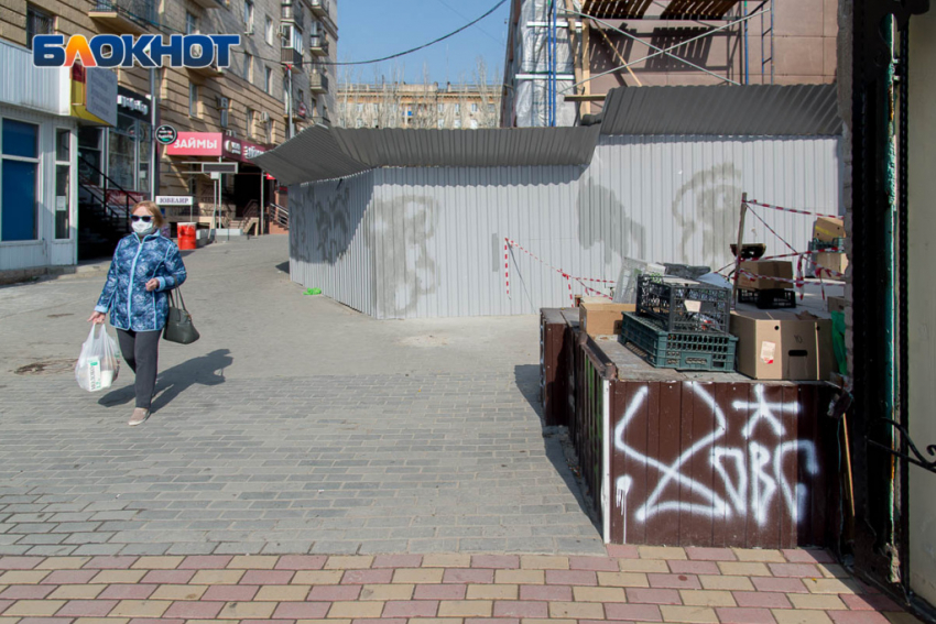 Экс-мэра Волгограда возмутило закрытие «МАНов» и старейшего магазина «Гурман»