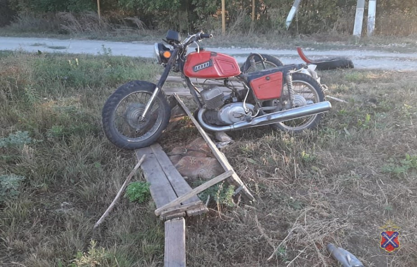 Байкер угробил пассажира и сбежал с места ДТП под Волгоградом