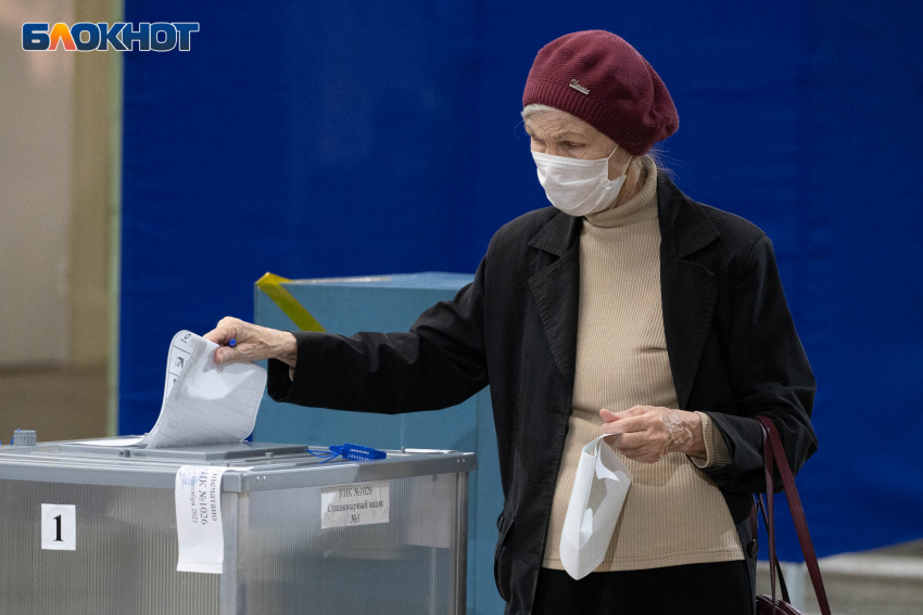 Избирком объяснил заявление о вбросах бюллетеней в Волгограде голосованием