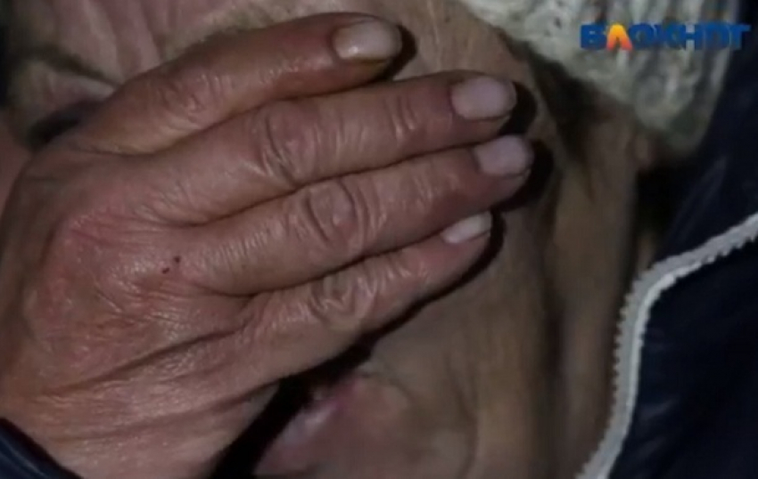 Обманутую «черными риелторами» волгоградку по ночам ради забавы избивают малолетки 
