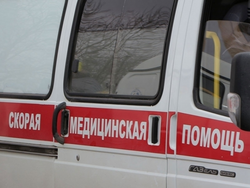 Маршрутка сбила 16-летнюю девушку на «зебре» в Волгограде