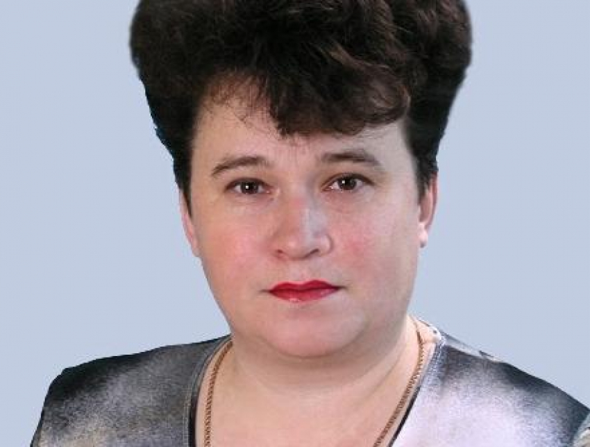 Умерла волгоградский учитель Сухорученко с 30-летним стажем