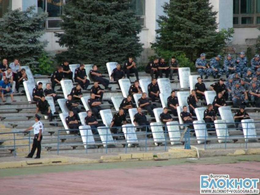Волгоградскому «Ротору» запрещено регистрировать новых игроков