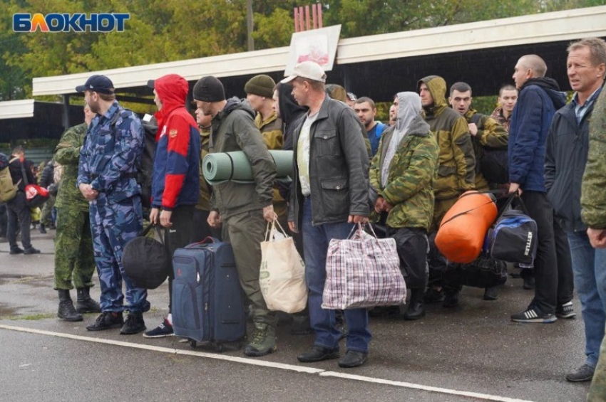 Волгоградских волонтеров призывают помочь в быту семьям мобилизованных