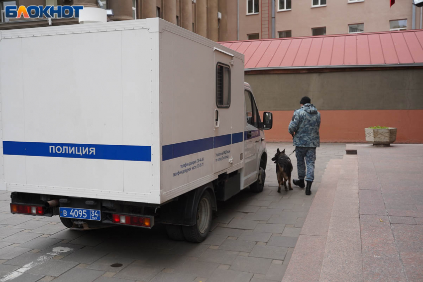 Наркоман со стажем умер в патрульном авто под Волгоградом 