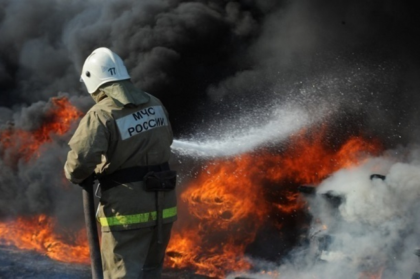 ﻿13 пожаров вспыхнули за минувшие сутки в Волгоградской области