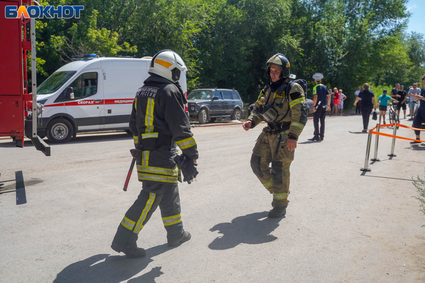 Воздух проверили на юге Волгограда после пожара на НПЗ