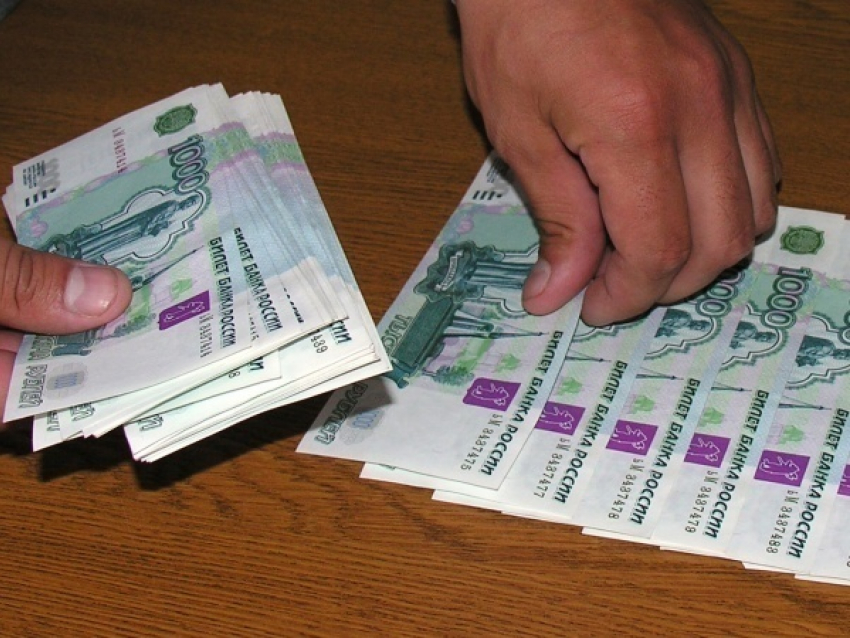 Пенсионерка из Волгограда отдала мошенникам за сына 200 тысяч 