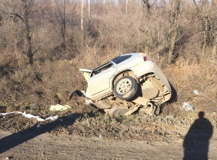 В тройном ДТП на трассе под Волгоградом пострадали 8 человек 