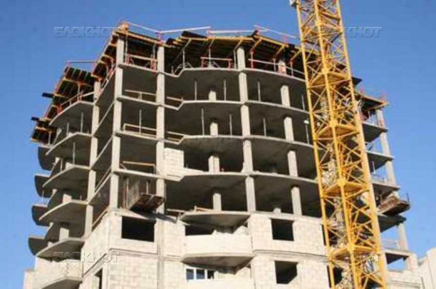 Монтажник в Волгограде насмерть разбился на стройке 