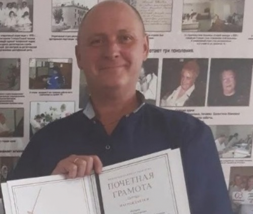 «Рано ушел и не жалел себя»: в Волгограде прощаются с врачом оперотдела скорой помощи