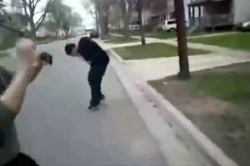 17-летнему волгоградцу сломали челюсть и нос при продаже Айфона