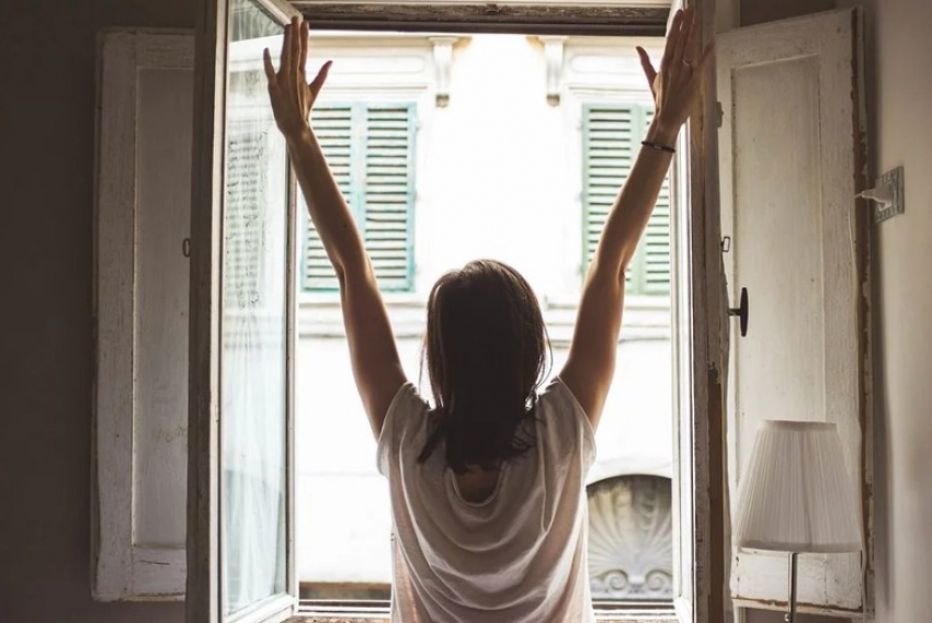 В волгоградских школах и садиках появятся пластиковые окна