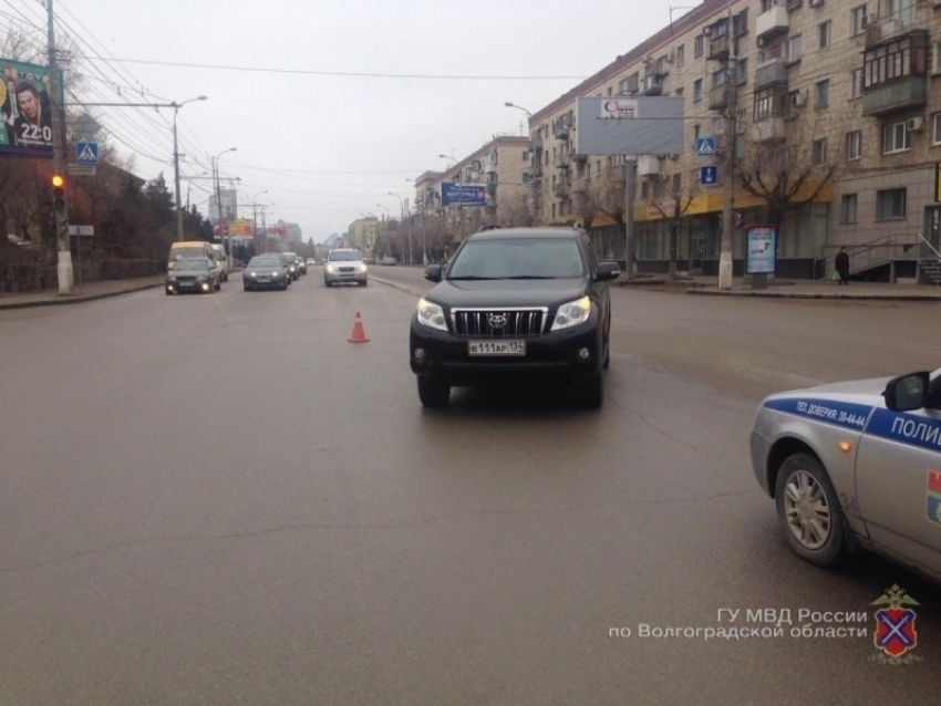 Очевидцев смертельного ДТП в центре Волгограда ищет полиция