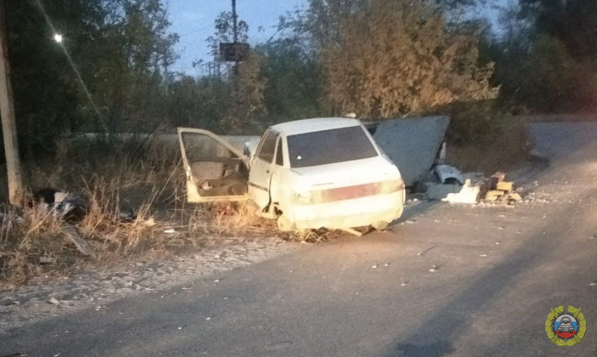 Три человека погибли в жутком ДТП в Волгоградской области 