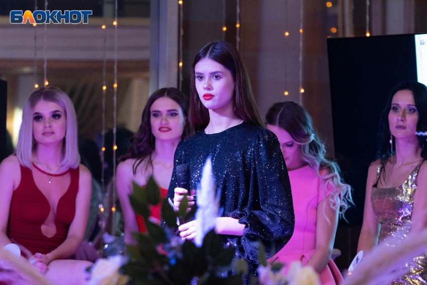 О сложностях быть моделью рассказала финалистка конкурса «Мисс Блокнот Волгоград-2021» Виктория Майорова