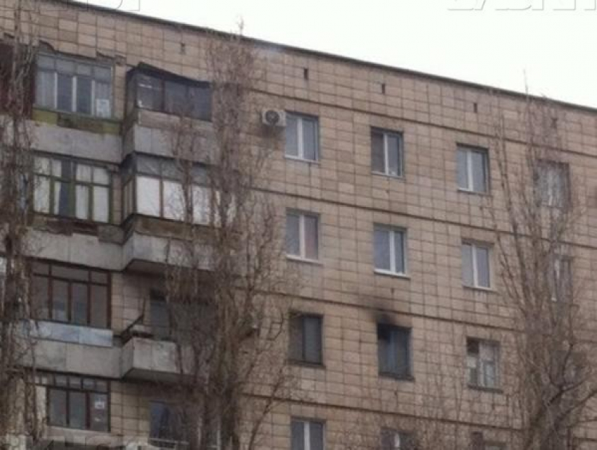 В Волгограде при пожаре в девятиэтажке погиб мужчина