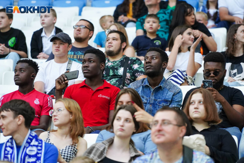 «Ротор» проиграл «Чайке» и опустился на третье место