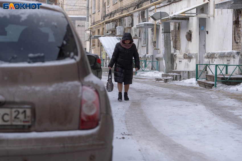 Новая волна экстремального гололеда грядет в Волгограде 