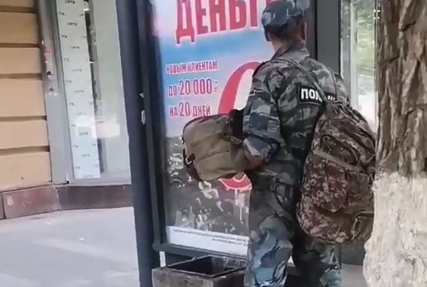 В полицейской форме россия секс видео