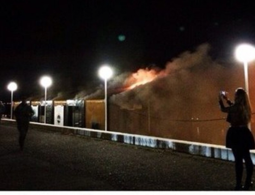 В Волгограде горит ресторан «Миля"
