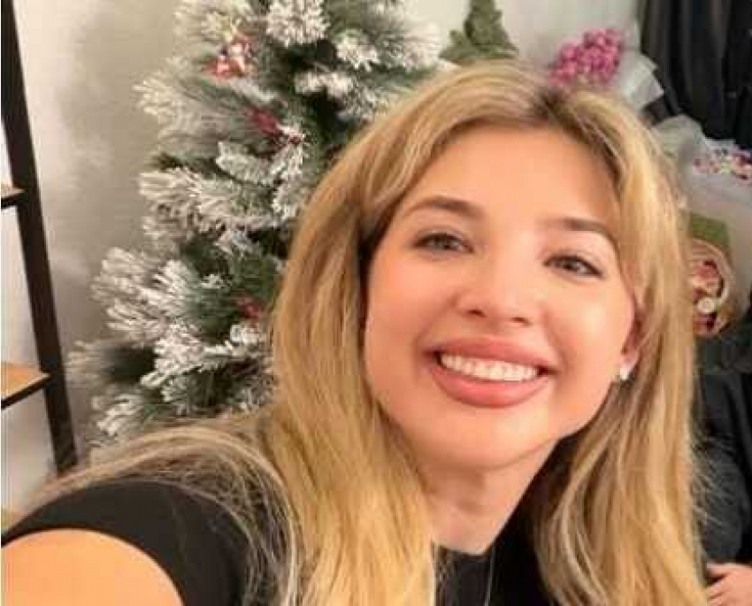 Волгоградские знаменитости похвалились своими новогодними елками