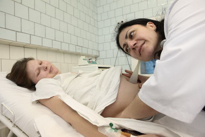 В Волгограде закрывают два районных гинекологических отделения