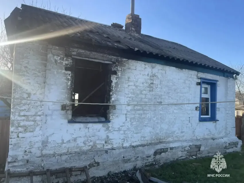 Тело мужчины обнаружили в сгоревшем дотла доме под Волгоградом 