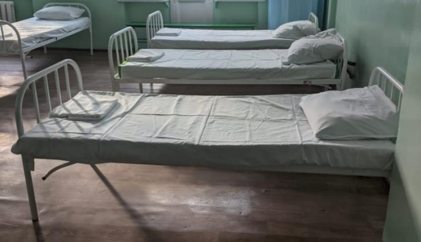 «Стационар забит, люди лежат в коридоре»: что творится в больницах Волгограда после скачка ОРВИ