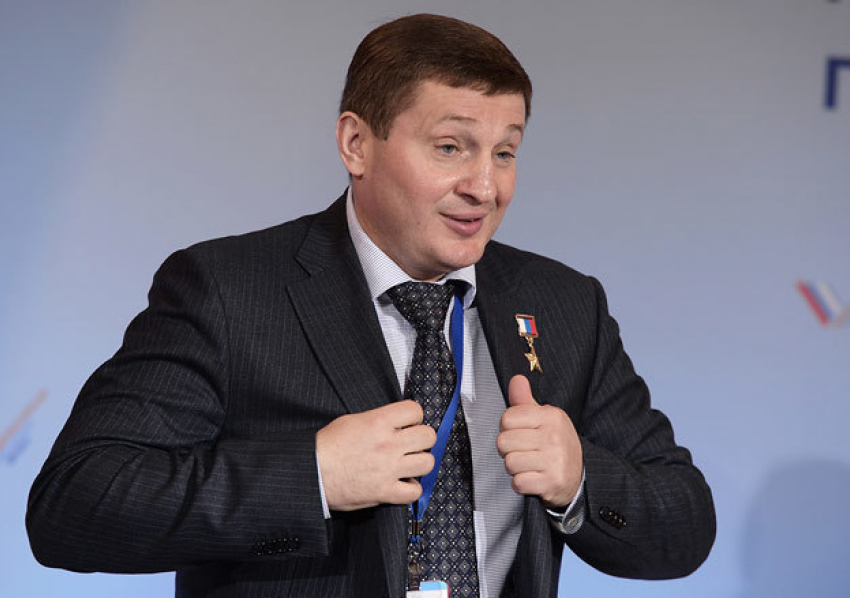 Совершено покушение на губернатора Волгоградской области Андрея Бочарова 