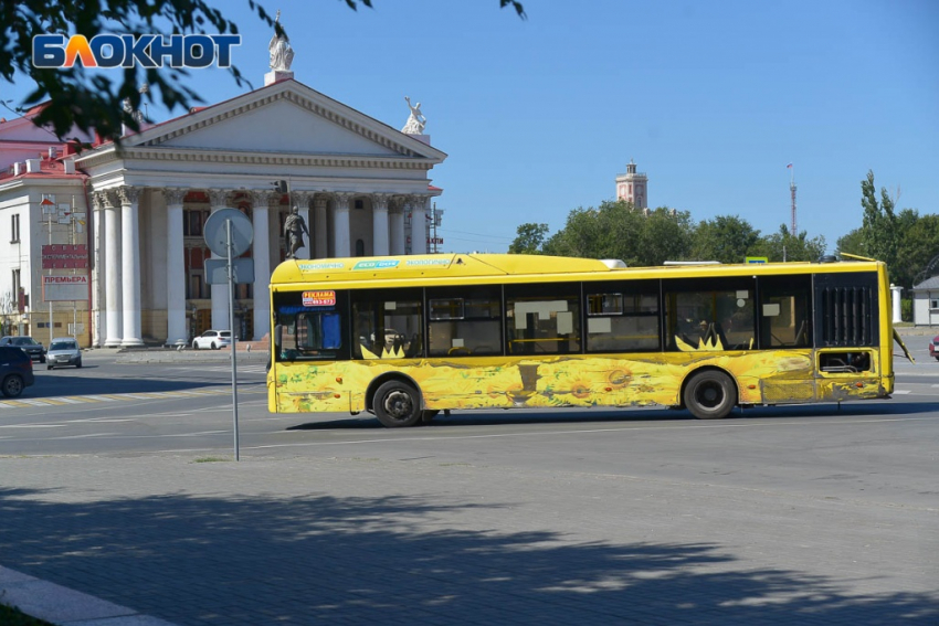 Автобусным перевозчикам с контрактами на 24 млн рублей разрешили не выходить на рейсы в Волгограде