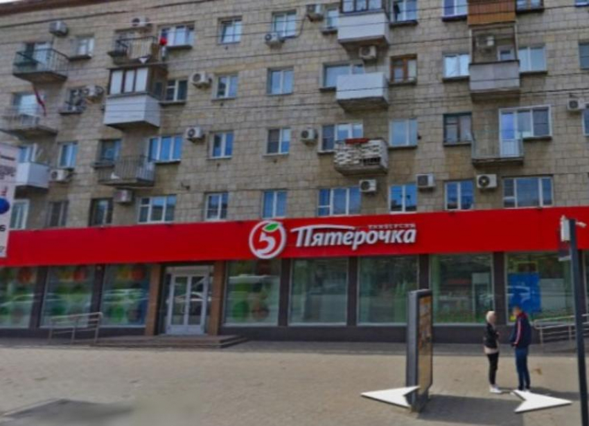 20-летняя волгоградка умерла в квартире на проспекте Ленина