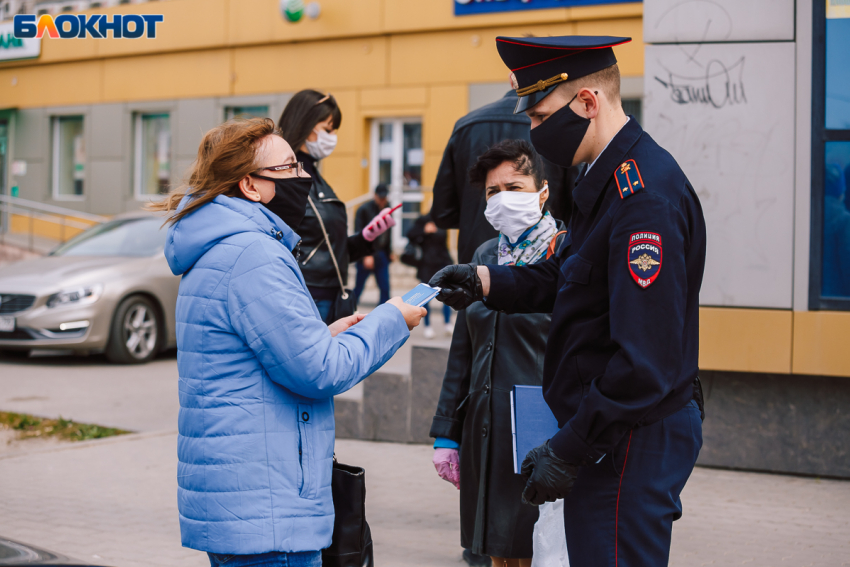 Борцам с терроризмом разрешили вылавливать безмасочников в Волгоградской области