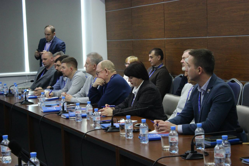 Волгоградскую область поставили в пример другим регионам за решение вопроса с дорогами