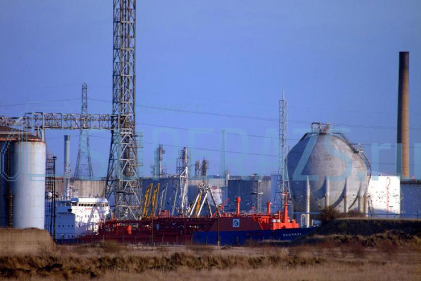 Под Волгоградом на нефтяной станции погибли 2 рабочих 