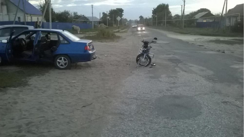 В Урюпинске 53-летний водитель «Дэу» сбил 15-летнего школьника на мотоцикле 
