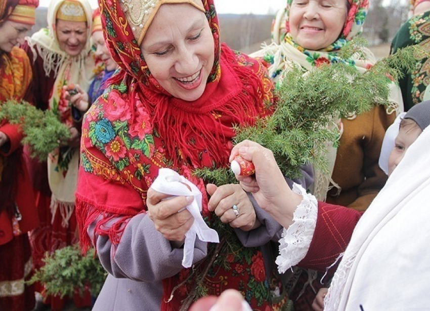 Волгоград празднует Воскресение Христово