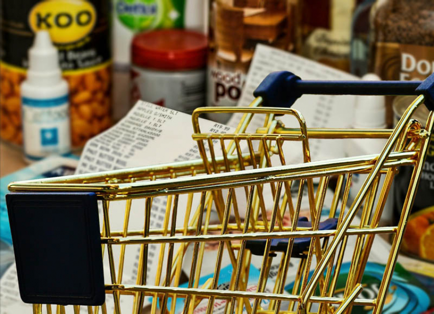 Волжане наблюдают за ростом цен в продовольственных магазинах