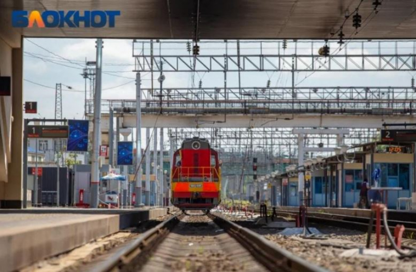 На трое суток закрывают ЖД-переезд под Волгоградом