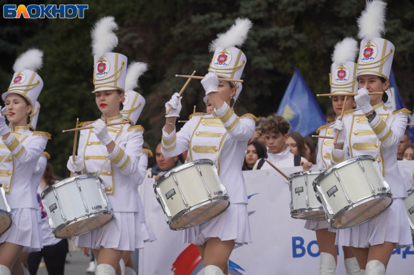 Фестивалем с сюрпризом откроет сезон любимый парк волгоградских депутатов