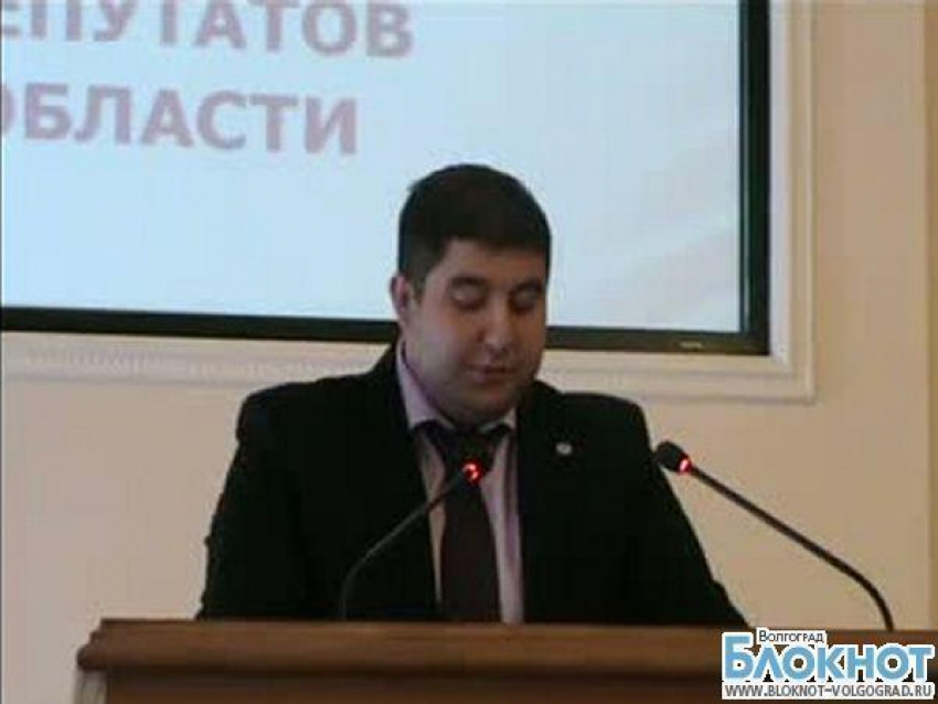 Депутат Волжской городской Думы дал взятку полицейскому