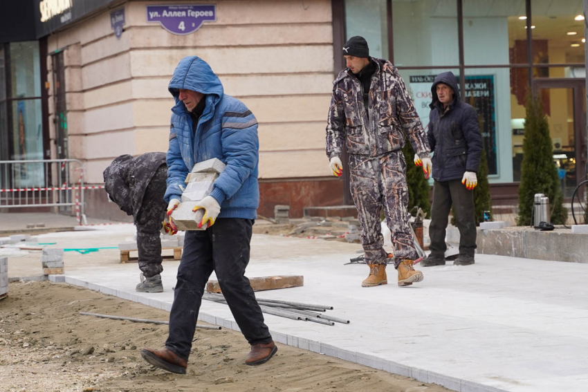 Оторвут с ногами: названы самые дефицитные профессии Волгоградской области